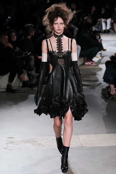 Look 21